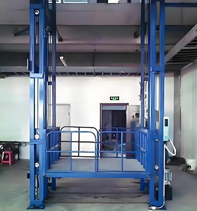 肇东导轨式升降货梯